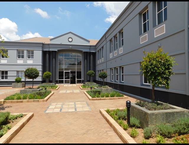 291M² OFFICE TO LET IN ILLOVO